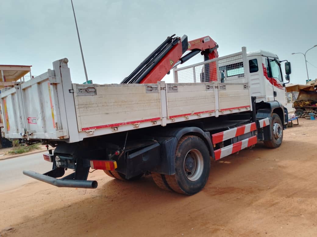À propos Camion Grue